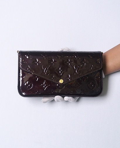 Pochette Felicie GM, front view